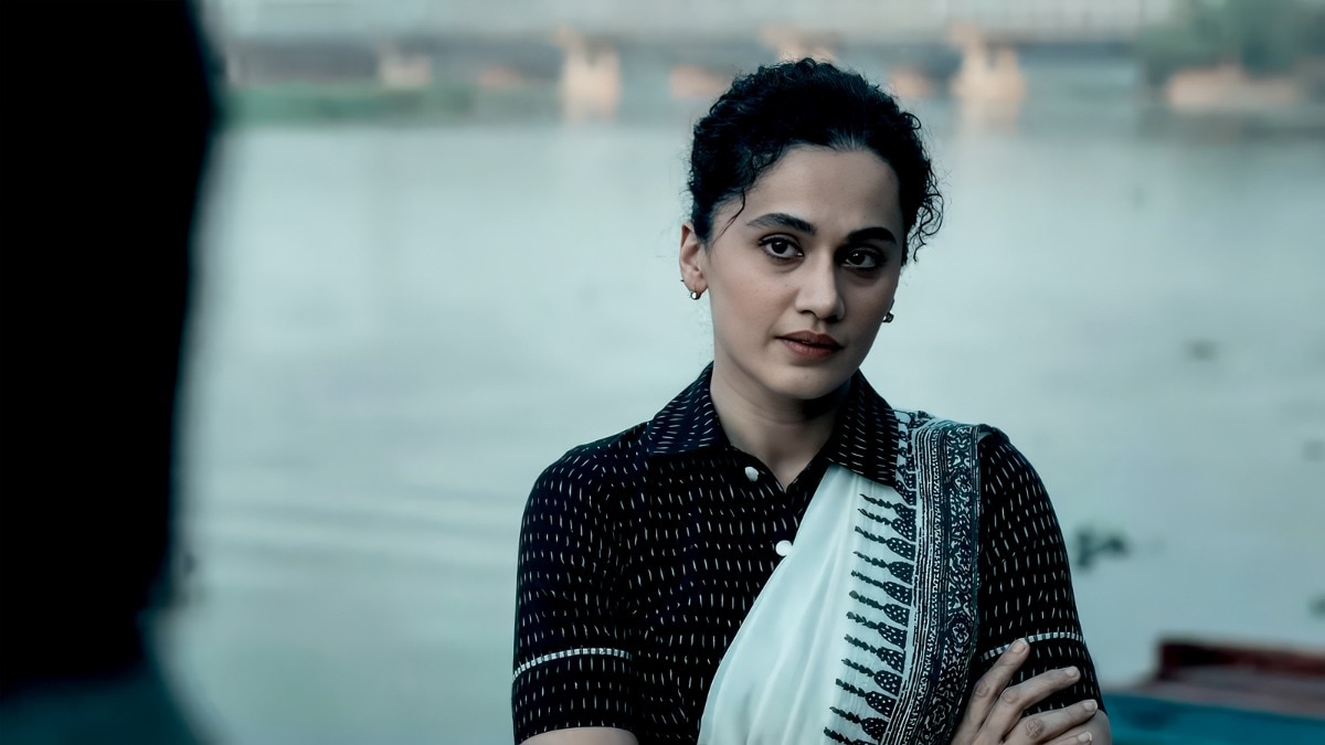 तापसी की 'अस्सी' ने क्रिकेट मैच के बावजूद जुटाए दर्शक, अब होगा असली टेस्ट!