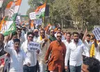 मनरेगा पर गरमाई सियासत : कांग्रेस कार्यकर्ताओं ने किया कलेक्ट्रेट का घेराव, पुलिस से हुई तीखी झड़प