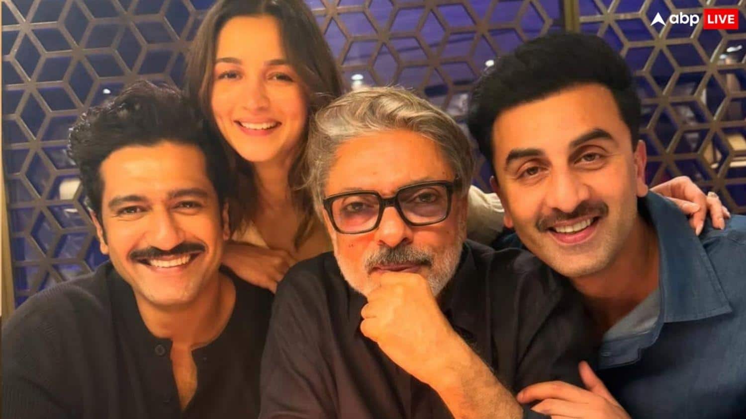 'मैं हर दिन करीब 20 घंटे काम करता हूं', जन्मदिन पर भी सेट पर दिखे संजय लीला भंसाली