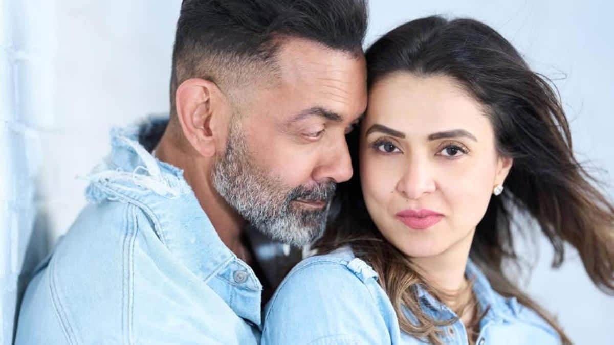 बॉबी देओल और तान्या ने खरीदे मुंबई में पांच ऑफिस स्पेस, ऋतिक रोशन से है कनेक्शन