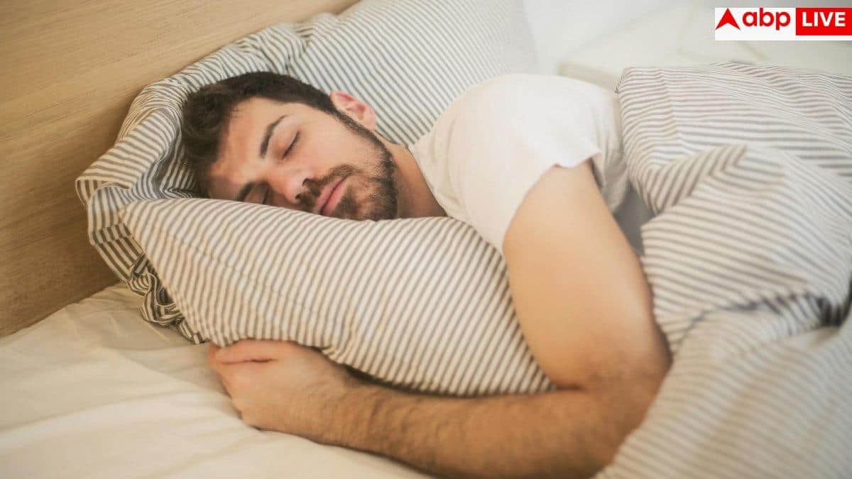 Diabetes Symptoms: क्या आप सही तरह से सो रहे हैं, आपका स्लीप पैटर्न तय कर रहा है आपकी शुगर! जानिए कैसे?