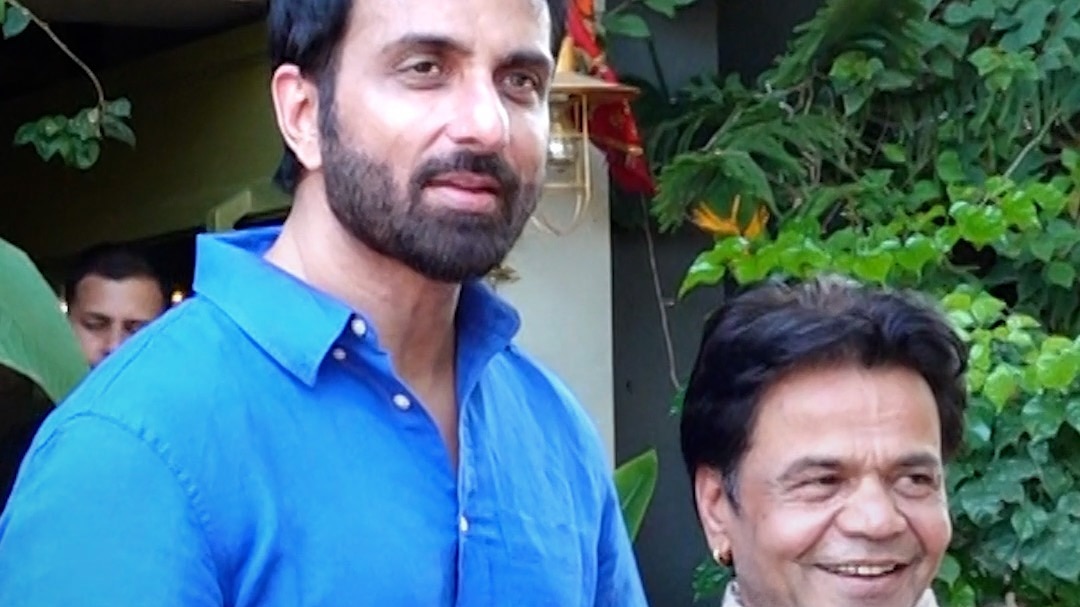 Rajpal Yadav-Sonu Sood: जेल से बाहर आते ही बदले तेवर