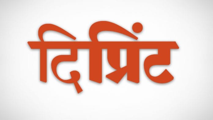 अक्षर भारत के महानतम खिलाड़ियों में शामिल होने की राह पर: गावस्कर