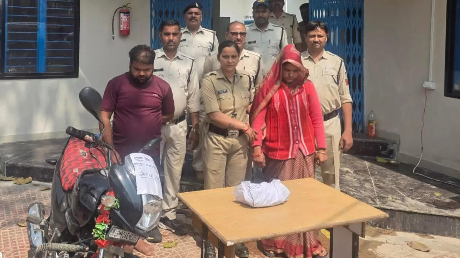 शादीशुदा प्रेमिका के बुलावे पर 1200 किमी दूर सतना आया प्रेमी, फिर मिलकर उसके पति को मार डाला