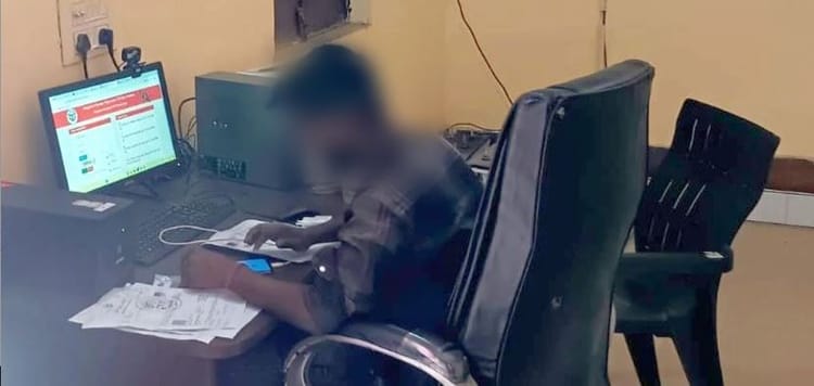 गजब: 307 ग्राम पंचायत सहायक ने नहीं किया कोई काम, सालभर में एक भी ग्रामीण को नहीं दी कोई भी सेवा