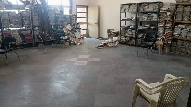 Fatehabad News: समाज कल्याण विभाग के पास जगह नहीं पर एक कमरा श्रम अदालत को देना होगा