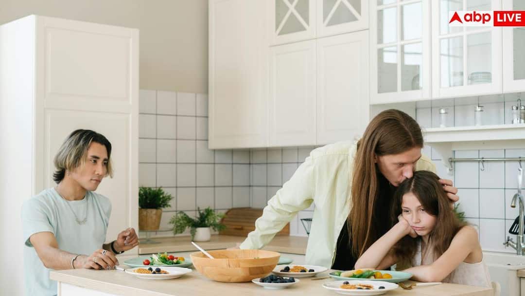 Toxic Family Members: 'टॉक्सिक' रिश्तेदारों से कैसे बनाएं दूरी? गौरांग दास ने बताए 3 अचूक तरीके