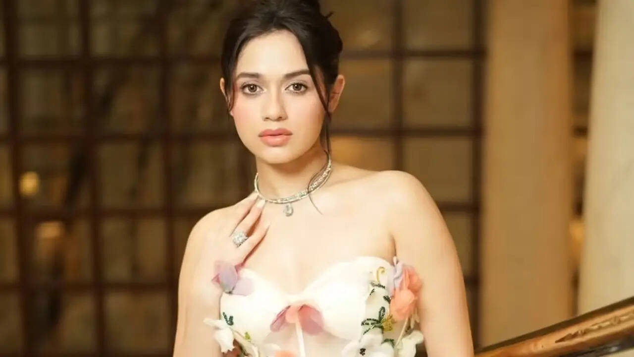 खूबसूरती के लिए Jannat Zubair ने करवाई महंगी प्लास्टिक सर्जरी और बोटोक्स? एक्ट्रेस ने फैंस को बताई सच्चाई
