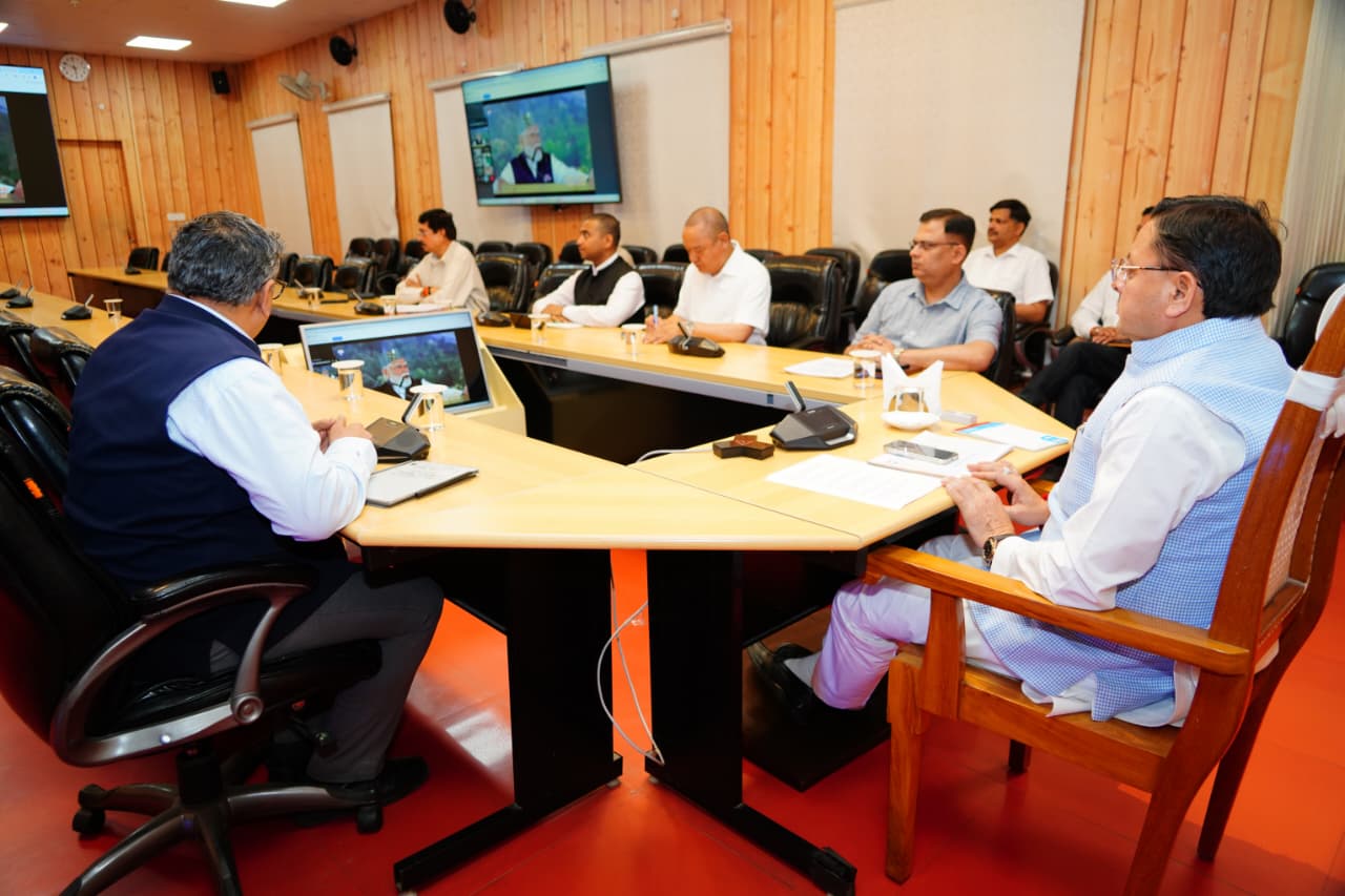 चारधाम यात्रा को पूरी तरह प्लास्टिक मुक्त बनाने की ऐतिहासिक पहल, ड्रोन से होगी कूड़ा और प्लास्टिक वेस्ट की मॉनिटरिंग