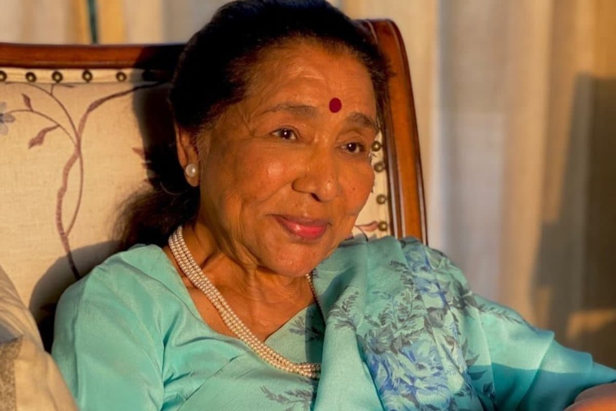 आशा भोसले ने जब गाया 'तौबा-तौबा', विक्की कौशल का हुक स्टेप कर लूट ली थी महफिल, वायरल हुआ पुराना वीडियो