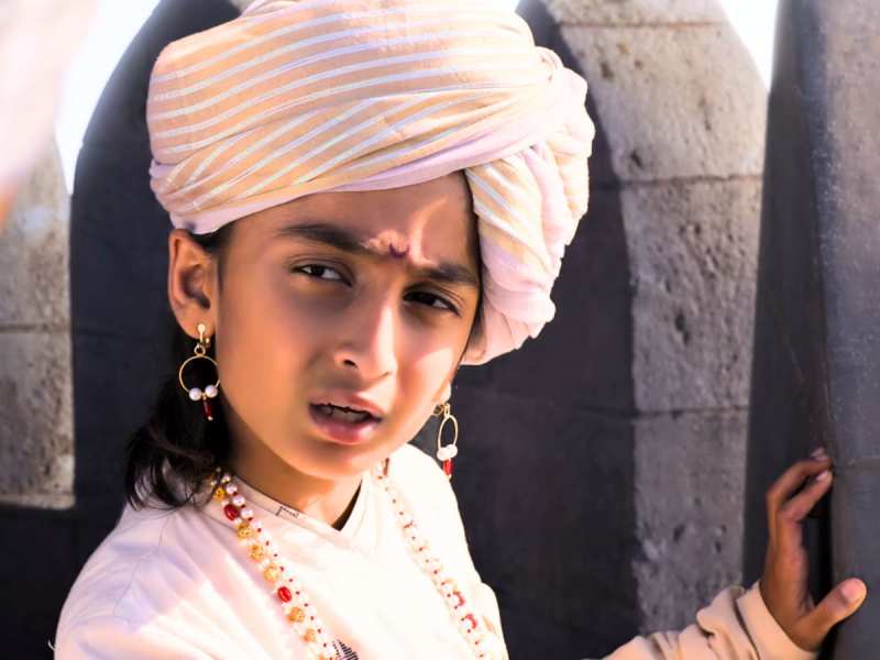 बाप-बेटे की जोड़ी बड़े पर्दे पर रचेगी इतिहास! रितेश-जेनेलिया के छोटे बेटे करने जा रहे डेब्यू, ट्रेलर देख फैंस रह गए हक्के-बक्के