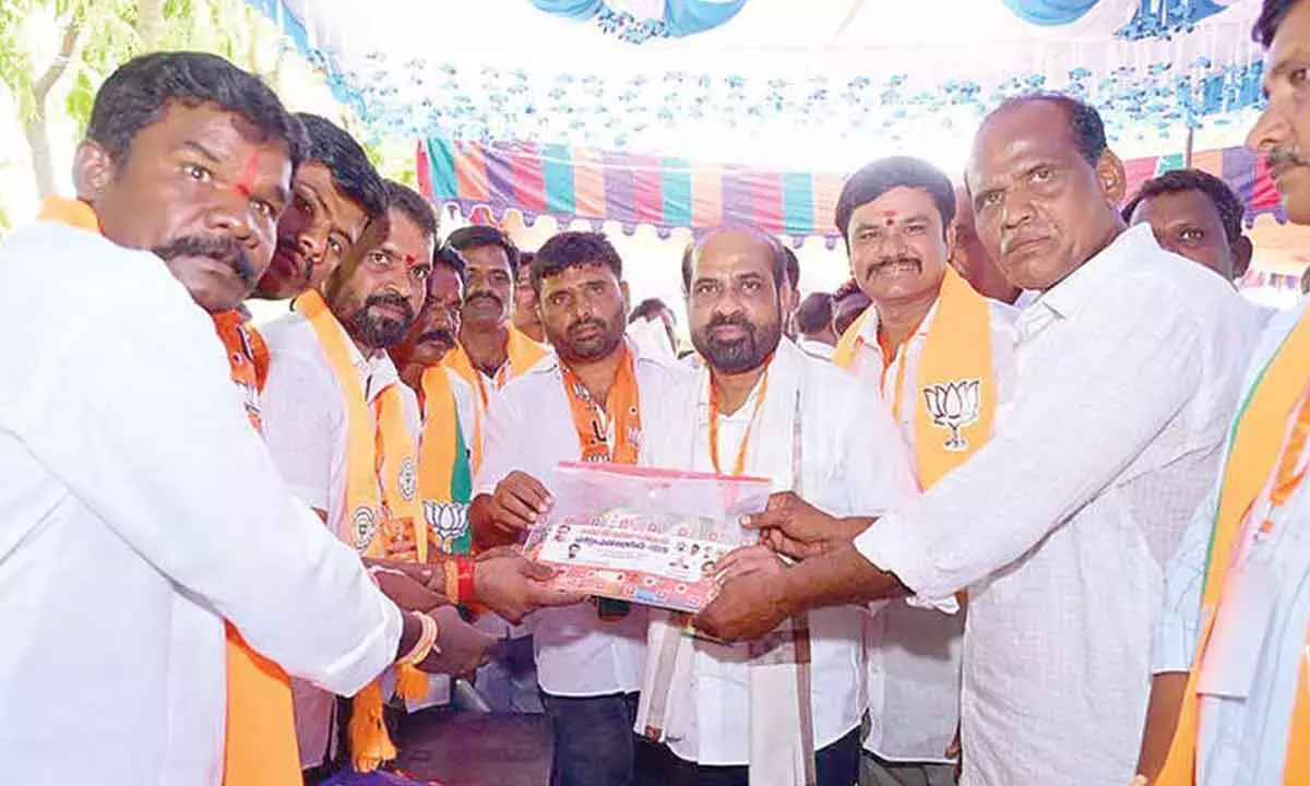 Andhra: सत्य कुमार ने बीजेपी ट्रेनिंग प्रोग्राम में आइडियोलॉजिकल कमिटमेंट की अपील की