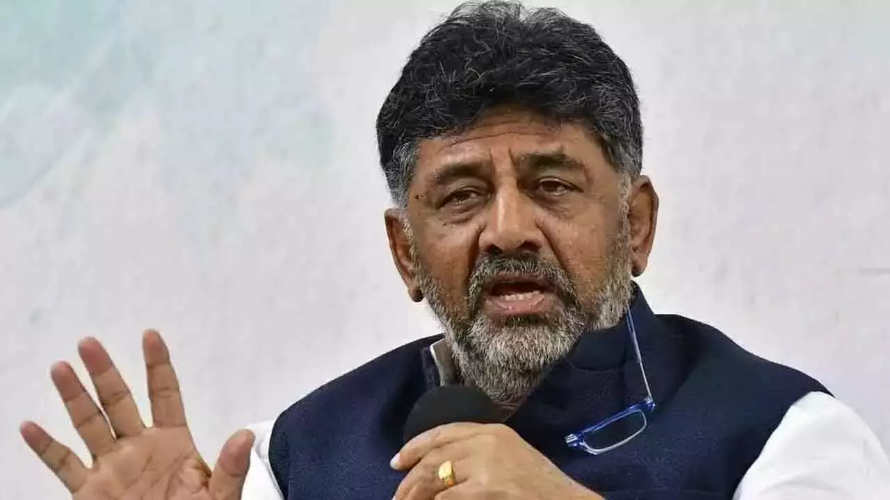 Karnataka: ‘सार्वजनिक रूप से अनावश्यक बयान देने पर अनुशासनात्मक कार्रवाई की जाएगी’