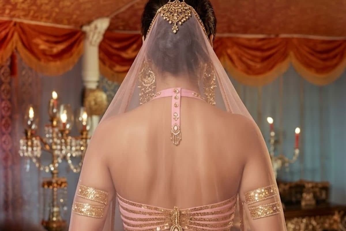 बॉलीवुड की पहली हसीना, जो बनी टाइम मैगजीन का चेहरा, करियर के पीक पर तबाह हुआ करियर, सन्नाटे में टूटी थी सांस