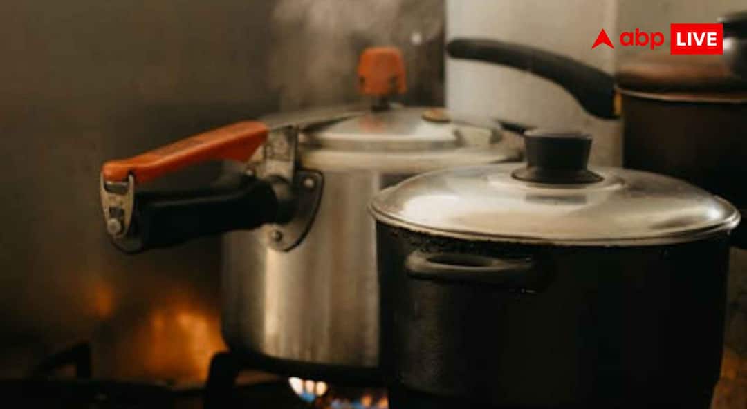 Pressure Cooker Blast Safety Tips : इन गलतियों की वजह से प्रेशर कुकर में हो जाता है ब्लास्ट, हमेशा ध्यान रखें ये बातें