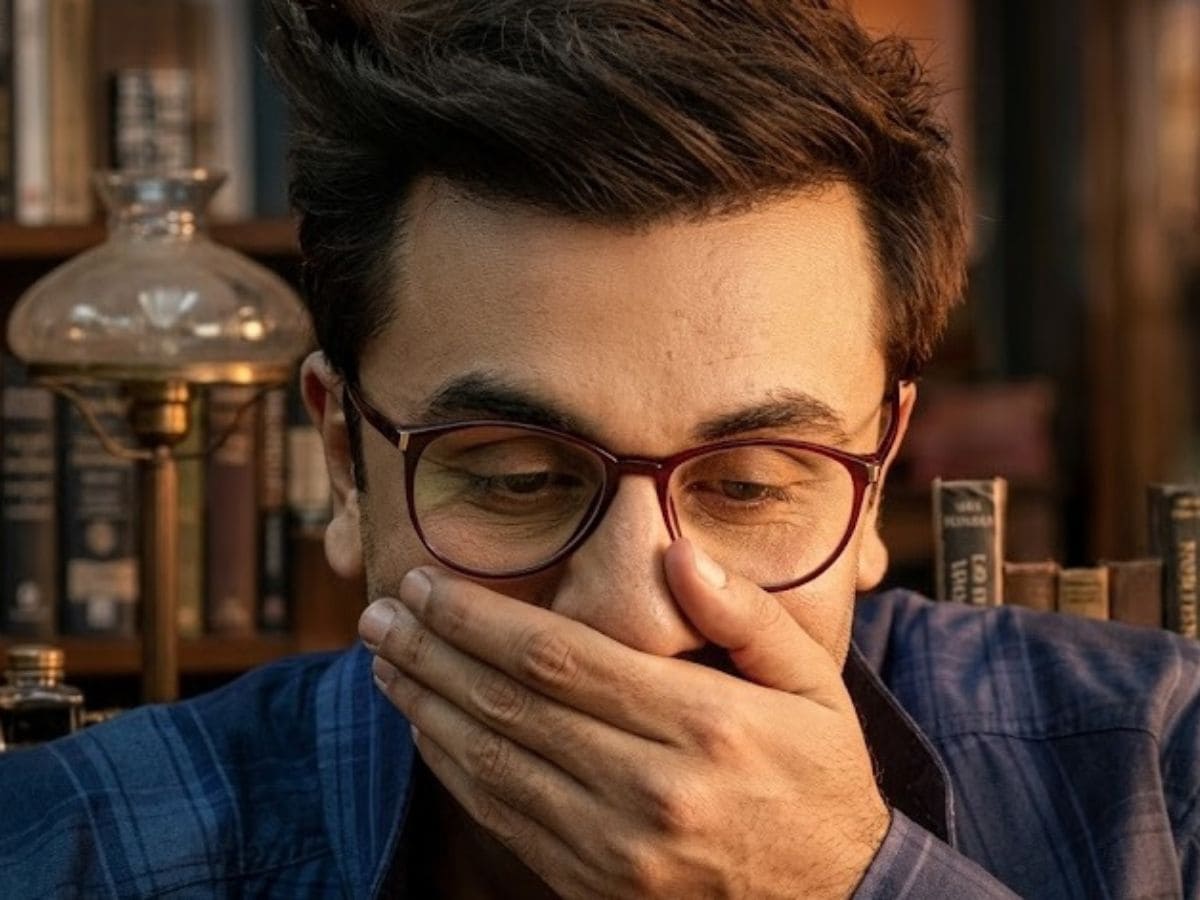 पिता ने पहले ही दी थी चेतावनी, बेटे की फिल्म फ्लॉप होते ही फूट पड़ा गुस्सा, डायरेक्टर की सरेआम लगाई थी क्लास