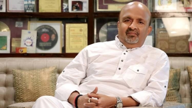 समीर अंजान का तीखा बयान: 'जेन जी' को सिर्फ साउंड चाहिए, शब्दों की गहराई से उनका नाता टूटा।