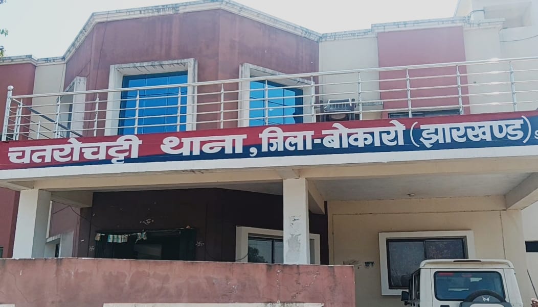पति-पत्नी विवाद में पति ने तकिए से घोंटकर की पत्नी की हत्या