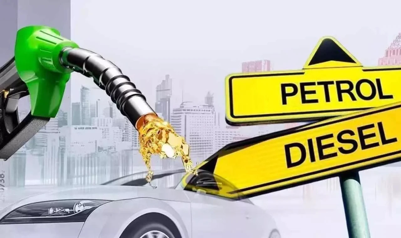 Petrol Diesel Rate: पेट्रोल-डीजल के दाम में बदलाव, कई शहरों में बढ़े रेट, जानिए आज का ताजा अपडेट