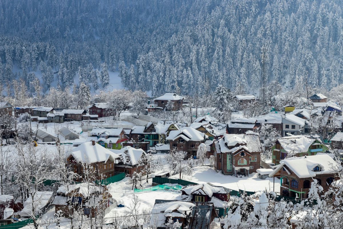 Himachal Haryana Aaj ka Masuam Live: हरियाणा में अप्रैल में ही झुलसाने वाली गर्मी, रोहतक सबसे ज्यादा गर्म, तो वहीं हिमाचल में ऑरेंज अलर्ट