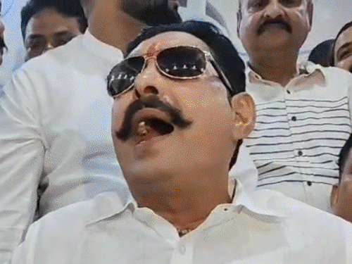 अनंत सिंह का जानी दुश्मन भोला गुजरात से अरेस्ट:मर्डर की प्लानिंग का बाहुबली का आडियो हुआ था वायरल; AK-47 बरामदगी- विधायकी जाने की पूरी कहानी