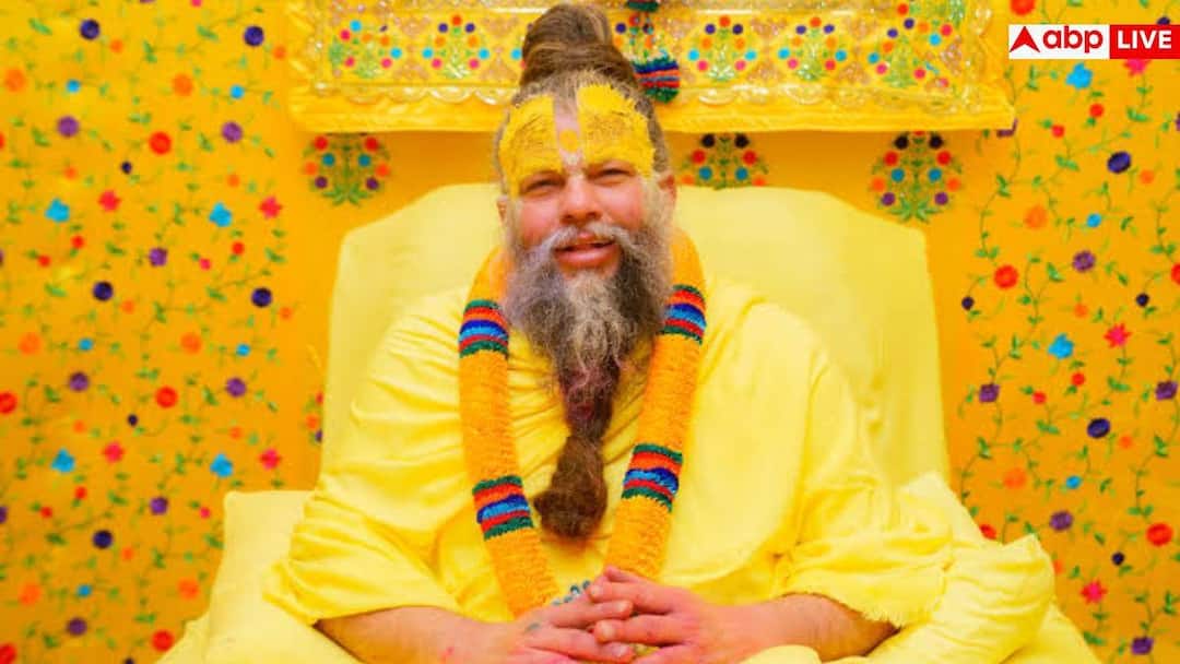 Premanand Maharaj Darshan: वृंदावन में किस वक्त दर्शन देते हैं प्रेमानंद महाराज? जान लें इसकी पूरी टाइमिंग