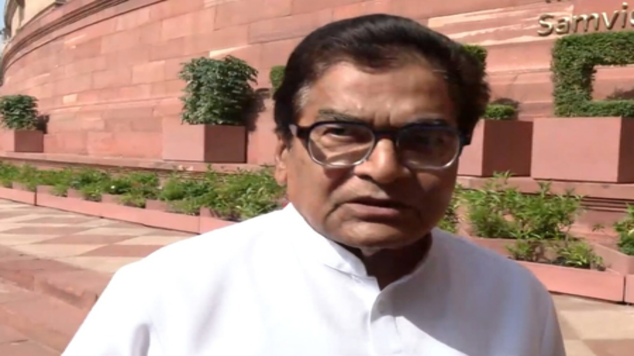 महिला आरक्षण बिल पर केवल राजनीति कर रही है भाजपा : राम गोपाल यादव
