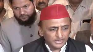 आरक्षण मुद्दे पर वार-पलटवार: अखिलेश ने साधा निशाना, शाह ने दिया करारा जवाब