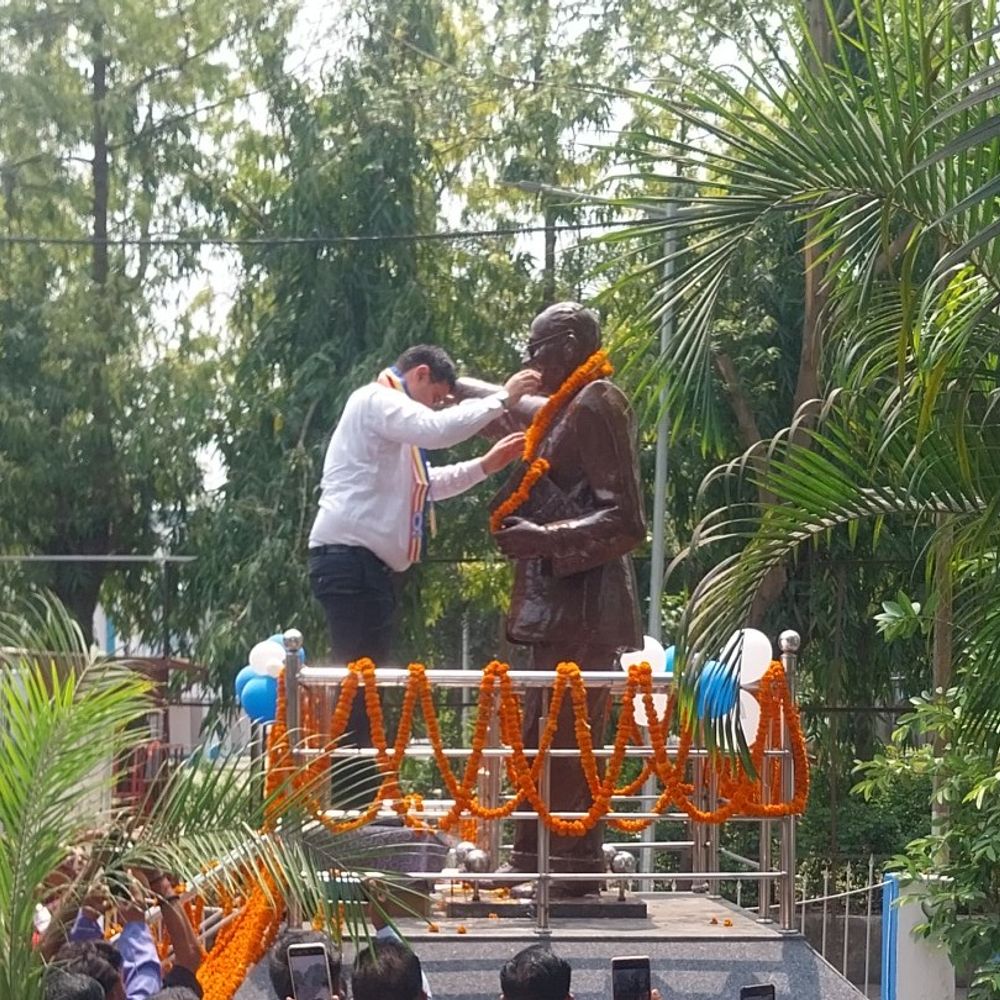 अररिया में डॉ. अंबेडकर की 135वीं जयंती:शहर में निकलीं रैली, हजारों लोग हुए शामिल