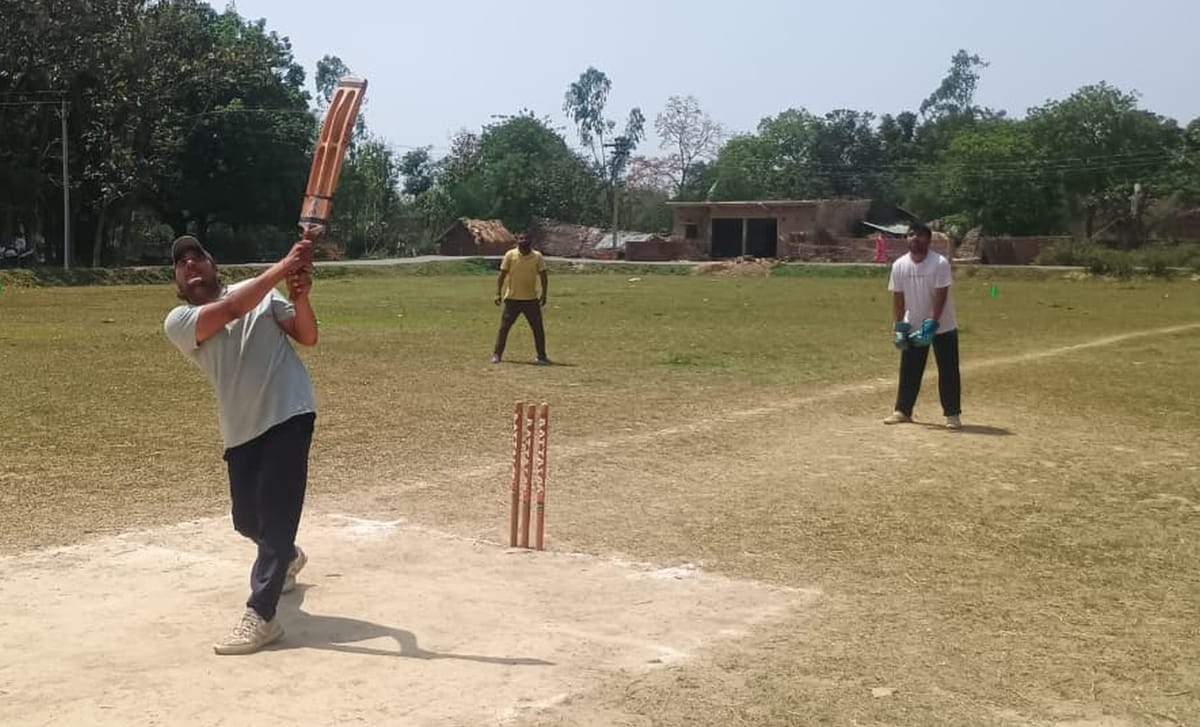 Balrampur News: हरैया पैंथर्स और हरैया नाइटराइडर्स के बीच खिताबी मुकाबला आज