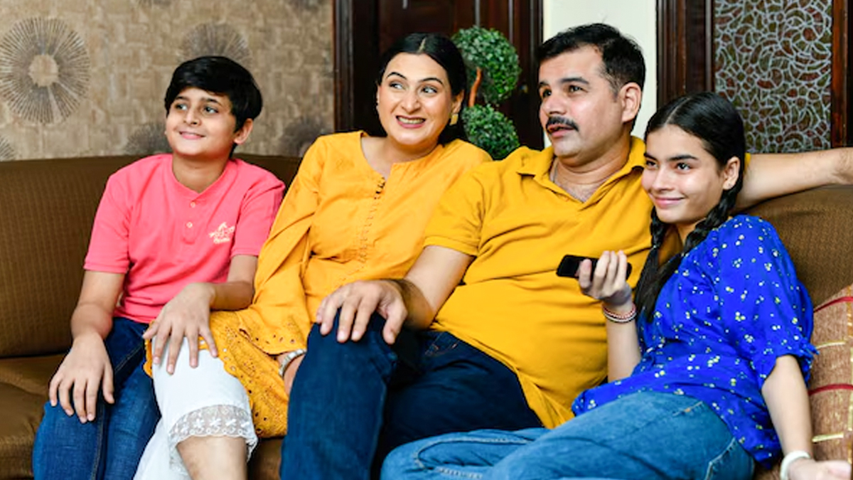 Parenting Tips: खेल-खेल में बढ़ेगा प्यार, आजमाएं ये 5 एक्टिविटीज जो बच्चों को लाएंगी एक-दूसरे के करीब