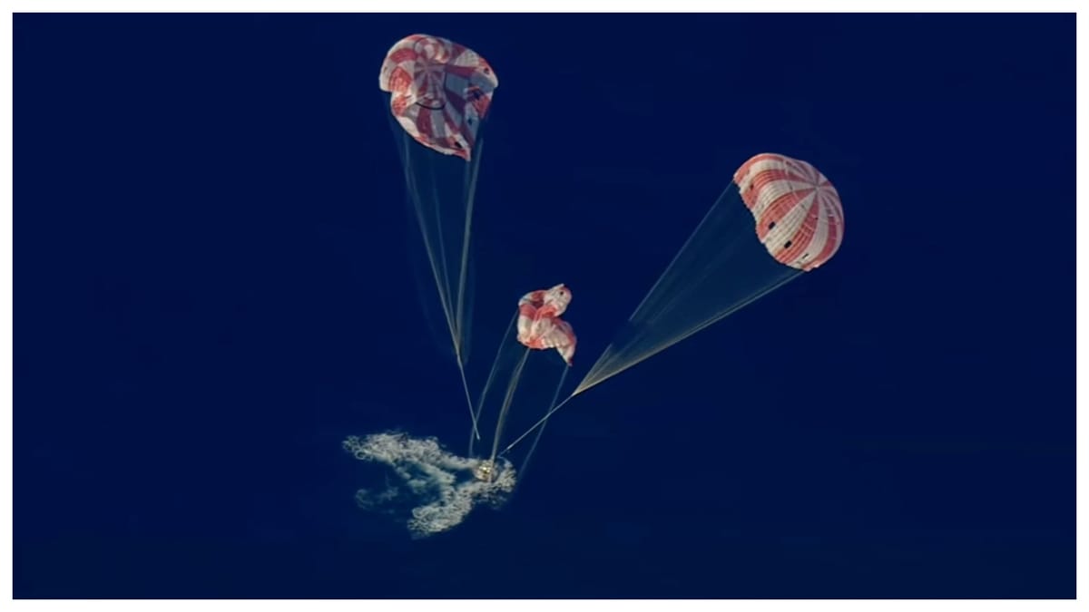 Artemis 2 Mission: नासा का आर्टेमिस 2 मिशन सुरक्षित धरती पर पहुंचा, क्रू ने प्रशांत महासागर में की लैंडिंग