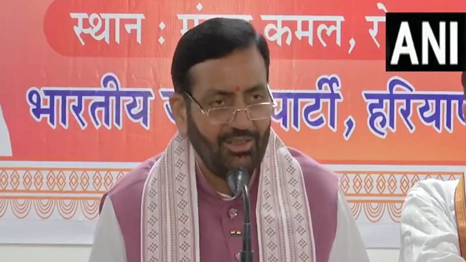 सीएम सैनी का कांग्रेस पर हमला, कहा- विपक्ष ने महिलाओं को नहीं दिया उनका हक, डिलिमिटेशन के नाम पर फैलाया भ्रम