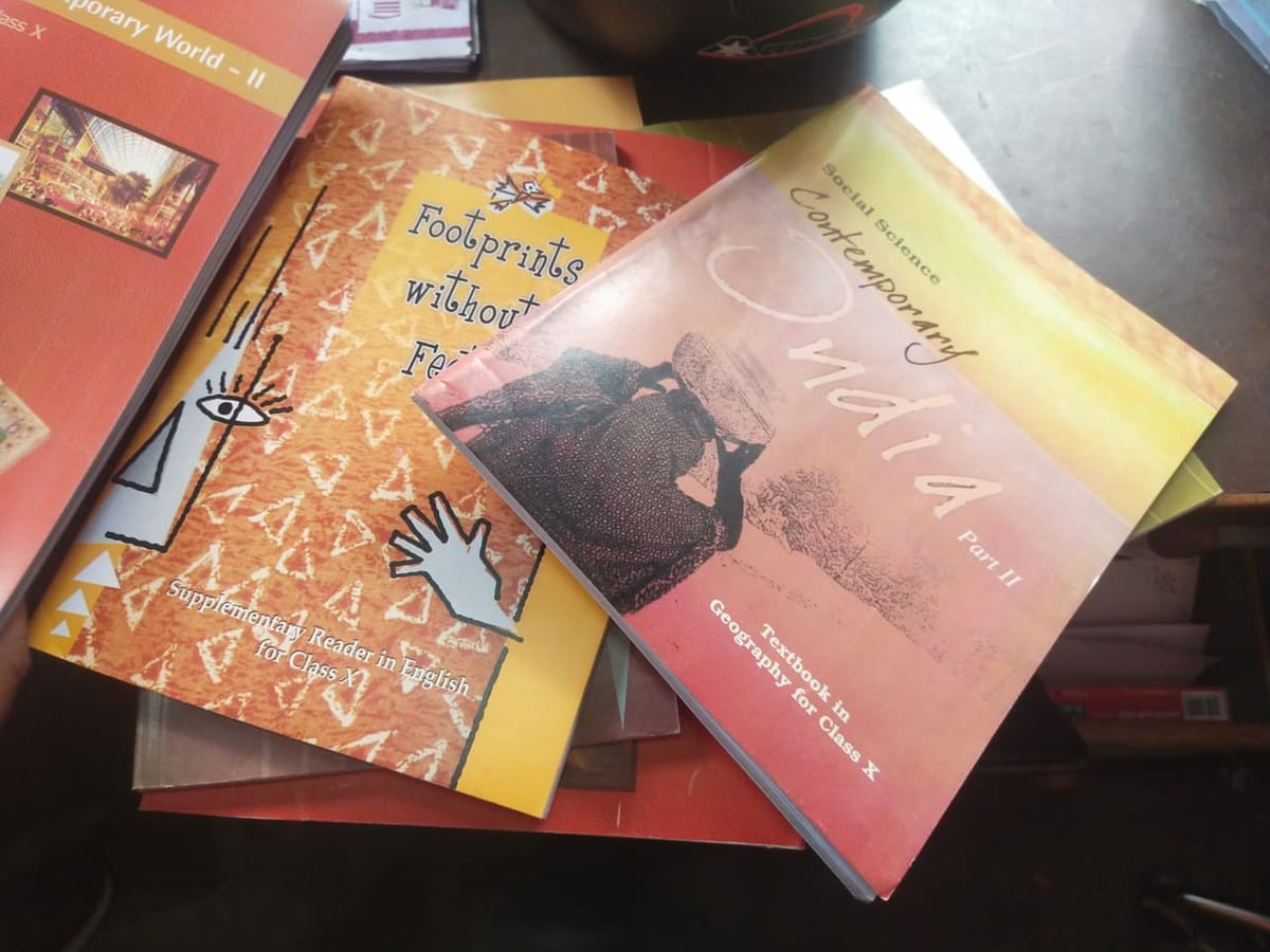 J&K: अब नहीं चलेगी मनमानी! जम्मू-कश्मीर में स्कूलों के लिए NCERT किताबें अनिवार्य, नियम तोड़े तो मान्यता रद्द