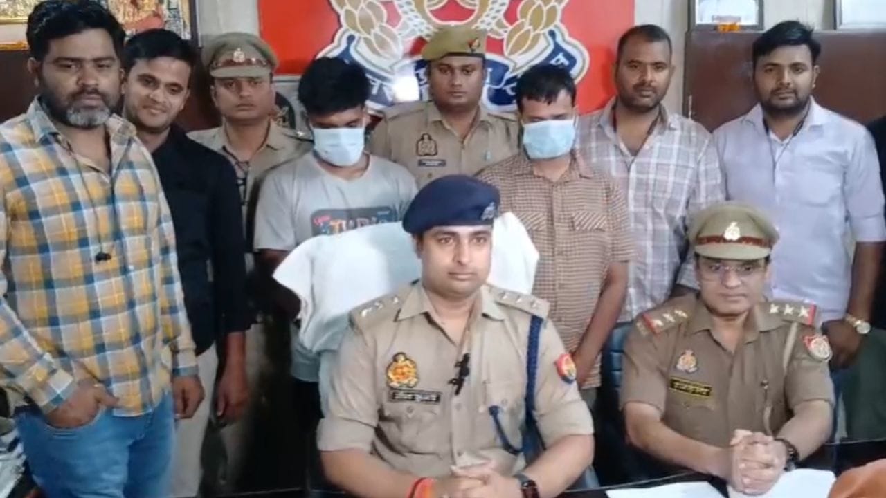 ‘इतने बड़े घर में एक ढंग का ताला तो लगवा लेते...’ पकड़े जाने पर चोरों ने और क्या कहा?