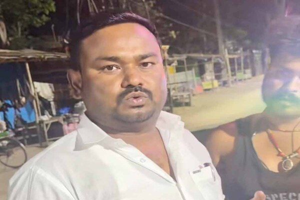 देवघर : आधी रात मेयर का छापा, इंट्री प्वाइंट पर अवैध वसूली का खुलासा, कार्रवाई के निर्देश