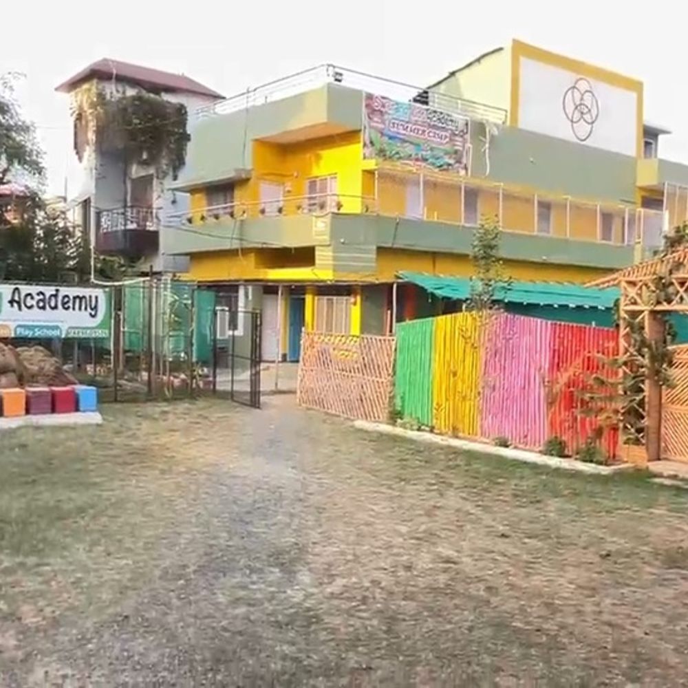 सरगुजिहा बोलने पर निजी स्कूल में बच्चे का एडमिशन नहीं:प्री-प्रायमरी में एडमिशन लेने से इनकार, टीएस बोले-ऐसे स्कूल को बंद कर दें