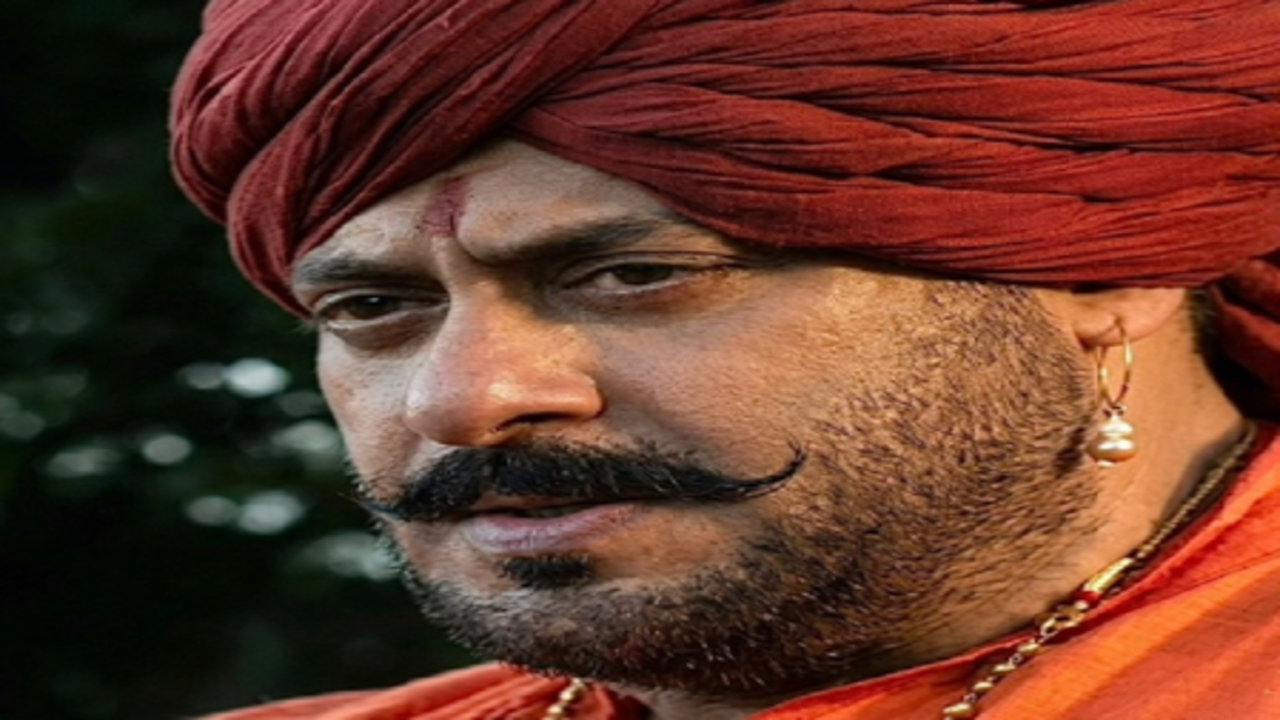 'राजा शिवाजी' के रिलीज के साथ आकर्षण का केंद्र बना सलमान खान का मराठी लुक