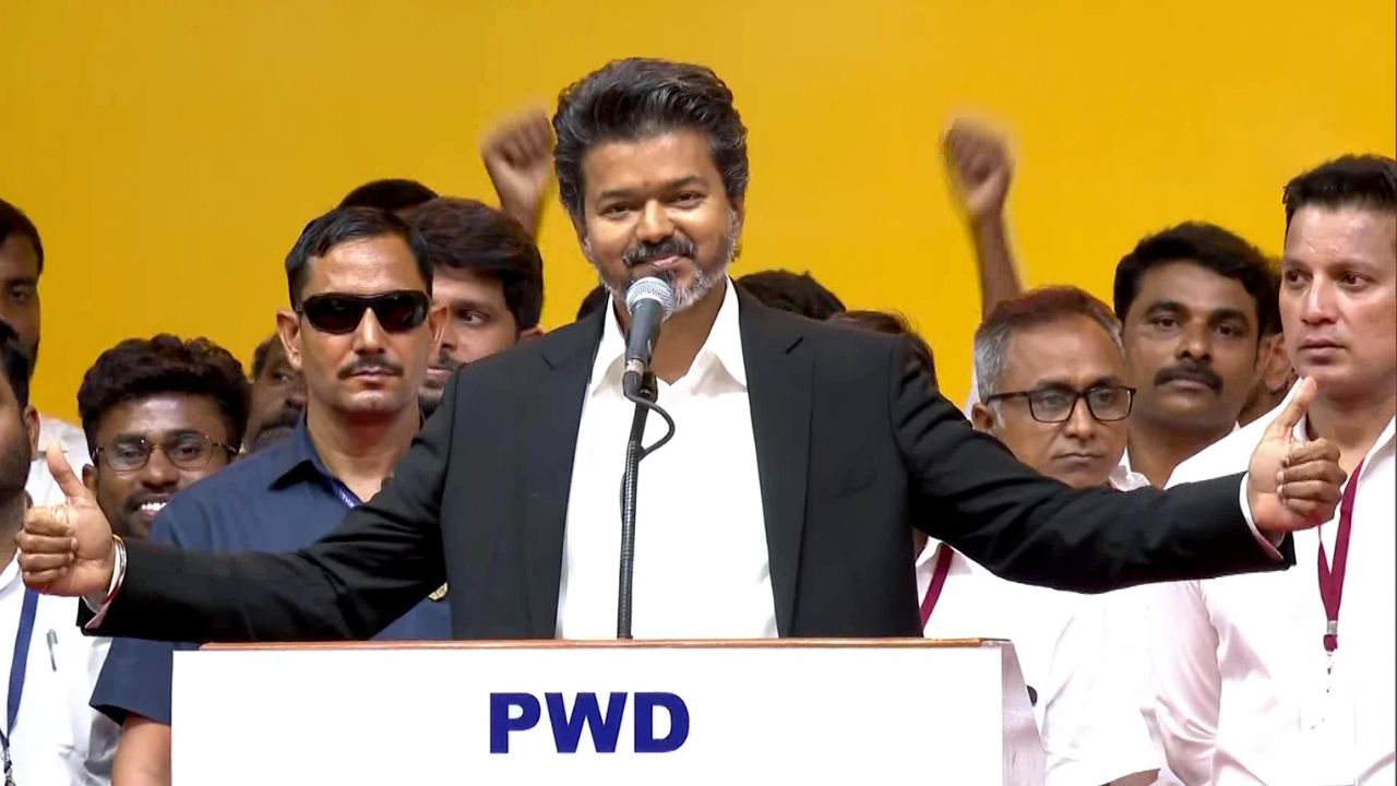 मैं आम आदमी हूं, झूठे वादे नहीं करूंगा! सीएम शपथ में तीन बड़े वादों के साथ क्या बोलें Thalapathy Vijay