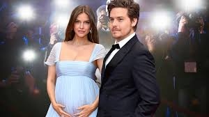 Barbara Palvin ने कान्स में प्रेगनेंसी अनाउंसमेंट से बटोरी सुर्खियां