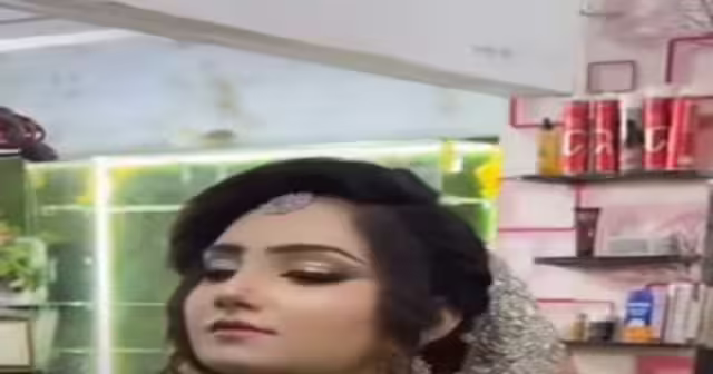 वायरल मेकअप वीडियो का ‘रहस्य’ खुला, अचानक अजीब हरकतें करने वाली लड़की को लेकर हुआ खुलासा