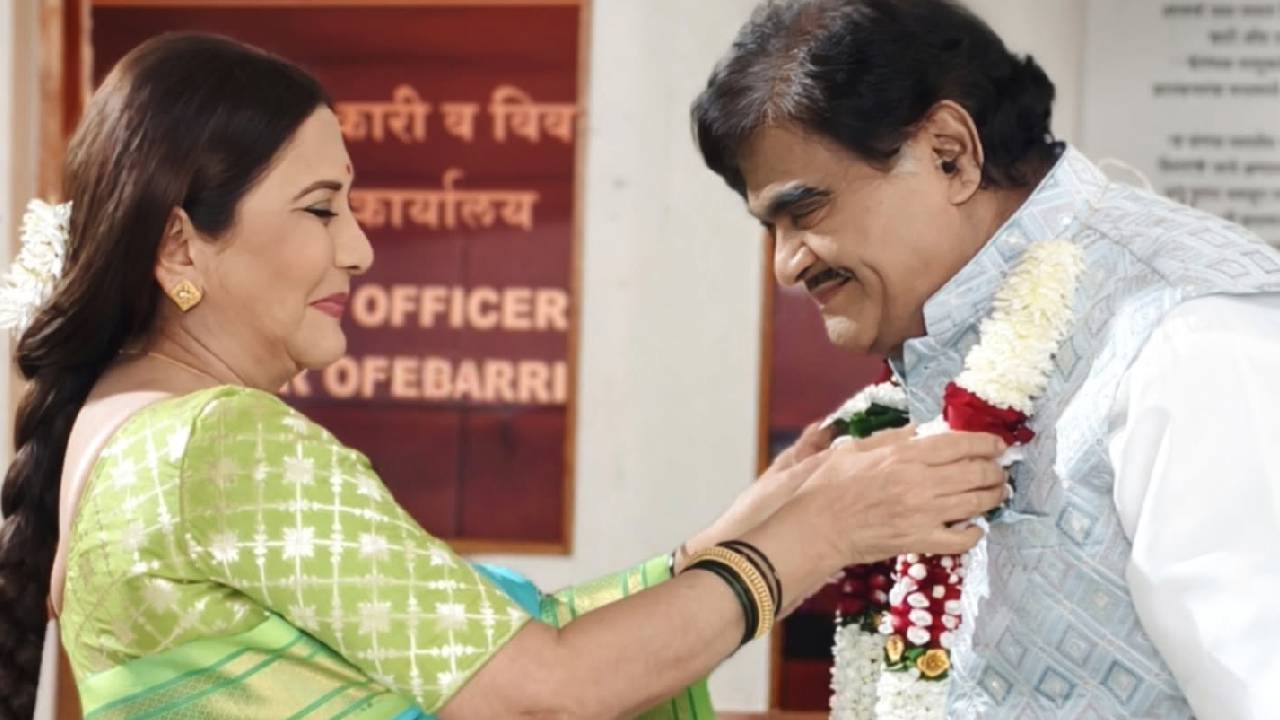 एक विवाह ऐसा भी... 78 की उम्र में दूसरी बार दूल्हा बने दिग्गज एक्टर, 37 साल बाद फिर पत्नी संग लिए सात फेरे; सुनते ही फैंस बोले- ‘वाह! क्या बात है’
