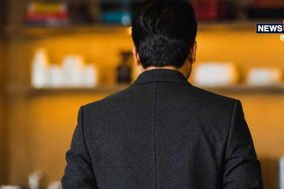 एक्टिंग में हुआ महा-फ्लॉप, डायरेक्टर बनते ही दी सुपरहिट फिल्म, बड़े भाई ने 21 साल छोटी हीरोइन संग किया रोमांस